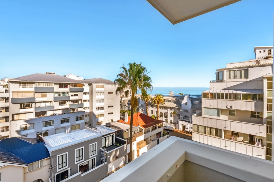 0 Bedroom Property for Sale in Sea Point Western Cape
